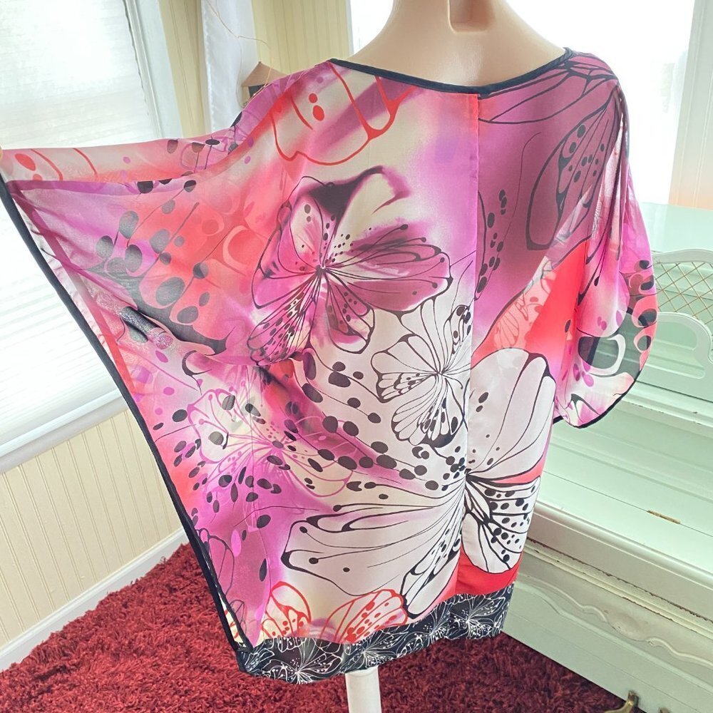 🌸 Beautiful Flowers Sleeve Swimsuit Cover-up/Top
